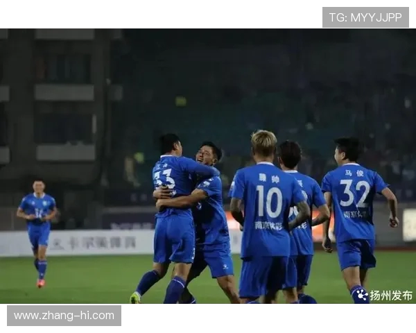 苏超单场 3 万观众破纪录！媒体人：看热闹正是足球魅力的起点(1)